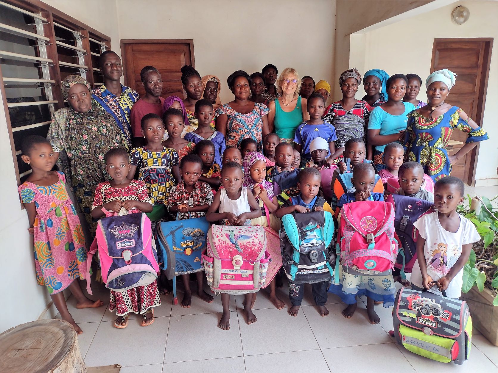 Schultaschen und viel mehr für Kinder in Togo