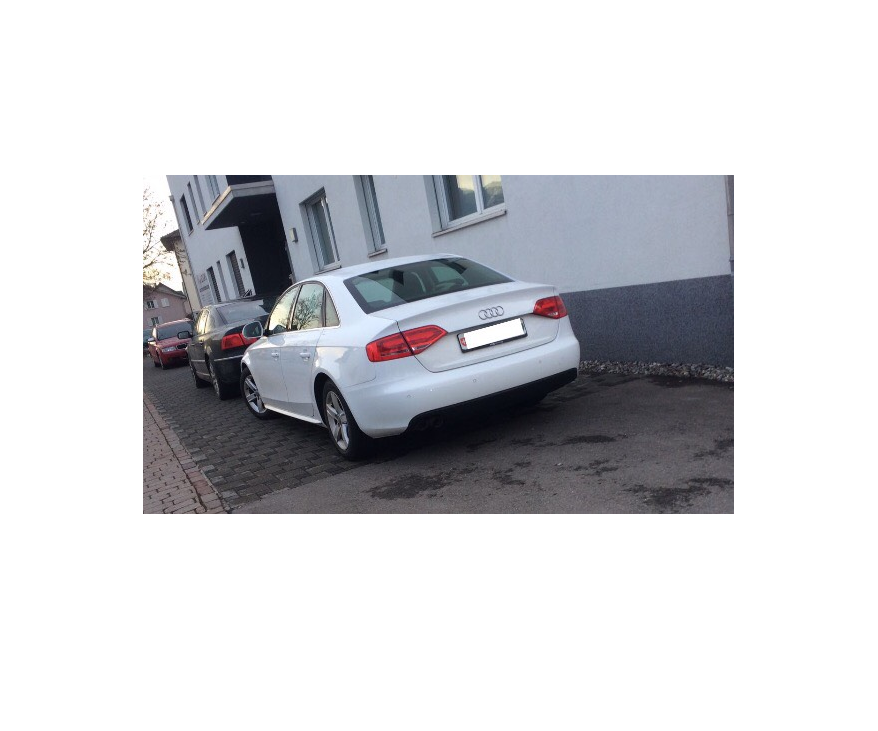 15) Audi A4