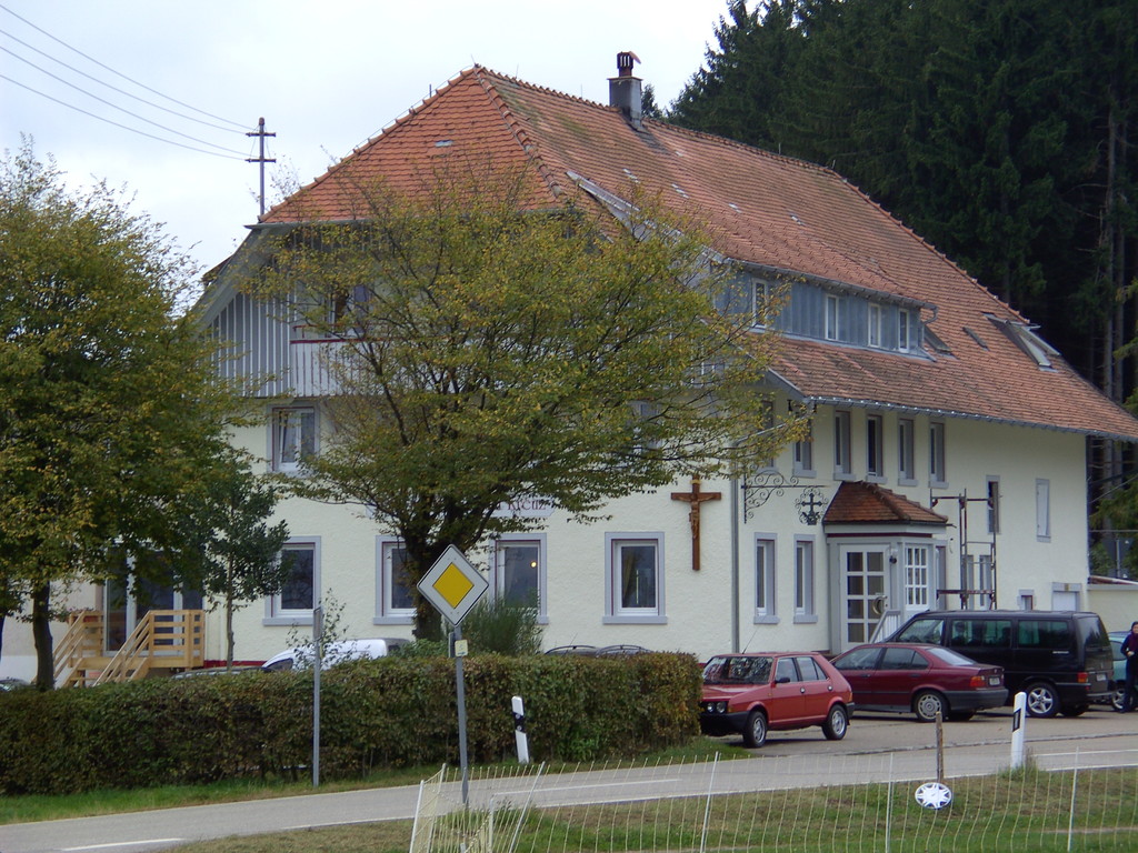 Gasthaus Kreuz in Biederbach-Höhehäuser 2010  © Hartmut Hermanns