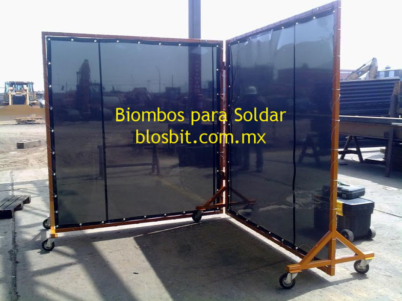 BIOMBO TUBULAR PLEGABLE CON LONA TRASLUCIDA.