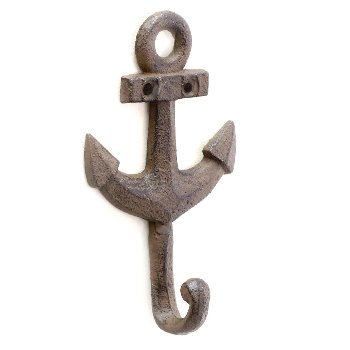 Der dunkelbraune, gusseiserne Anker Haken bietet eine stabile Aufhängung.