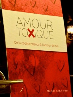 disponible dans toutes les bonnes librairies.