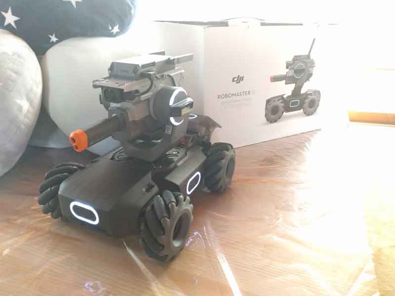 DJI ROBOMASTER S1 ロボマスター ネジ二箇所不良