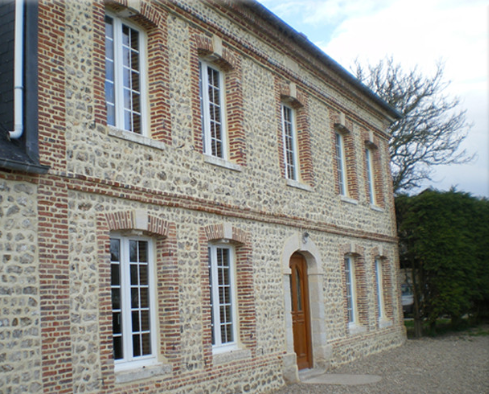 ravalement de façade en joint et réparation sur corps de ferme - Senneville-sur-fécamp