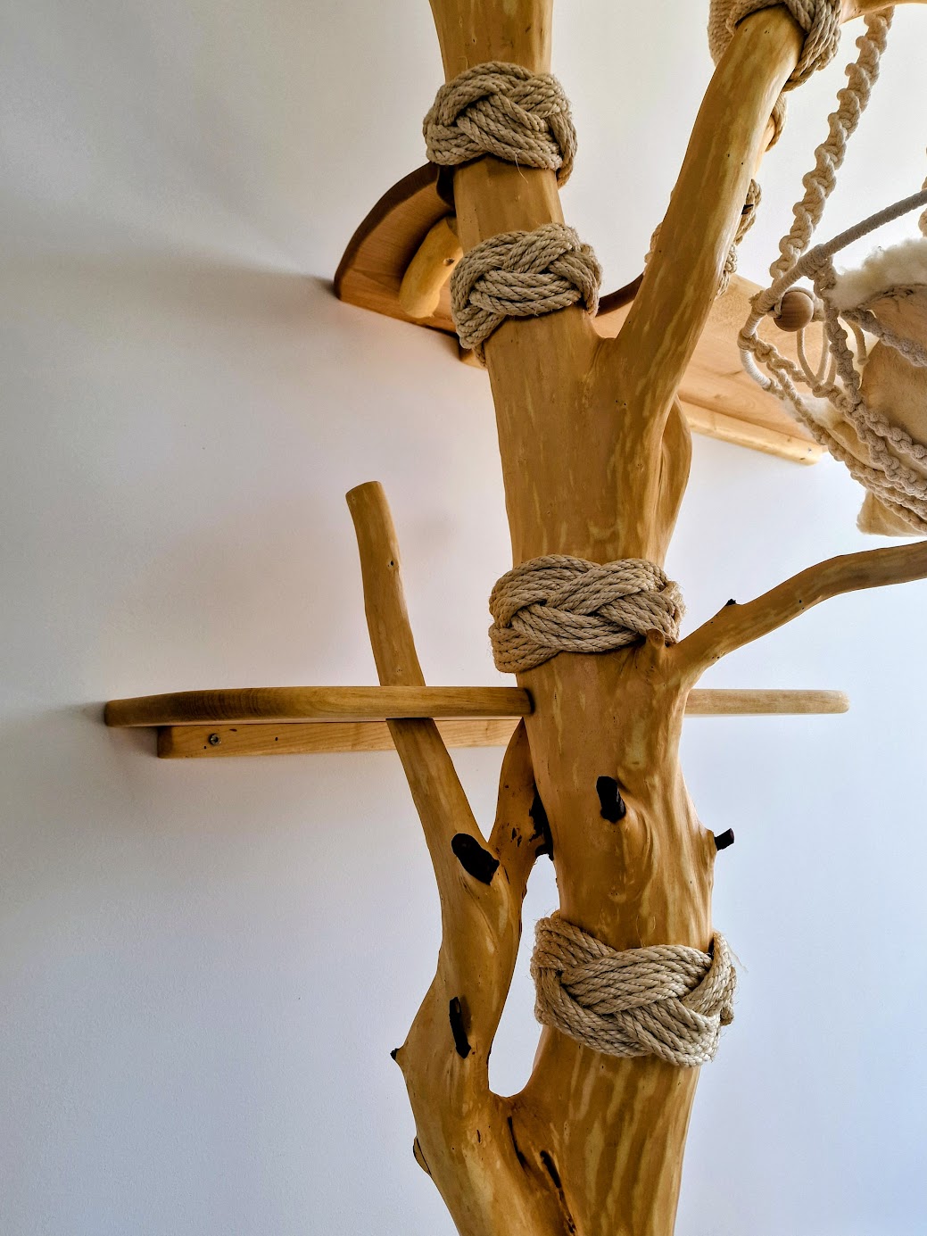 Sisalknoten aus hellem Sisal zum kratzen