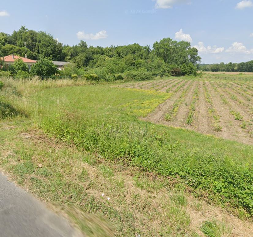 - 20 000 € POUR CE TERRAIN