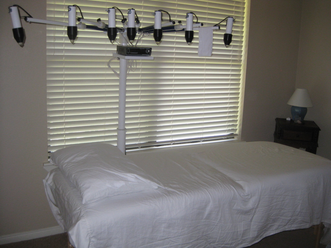 Crystal Bed (inperson sessions only) larryjbegnaud