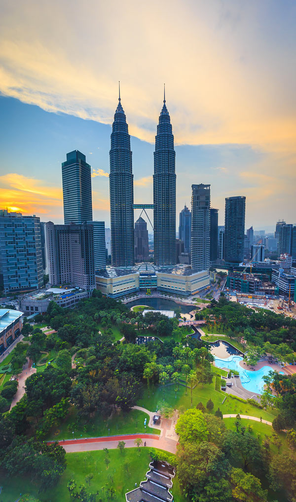 KLCC Park beside Petronas Towers | Kuala Lumpur In 24 Hours - 5 Things To Do In 1 Day In Malaysia's Capital | City Travel Guide | via @Just1WayTicket