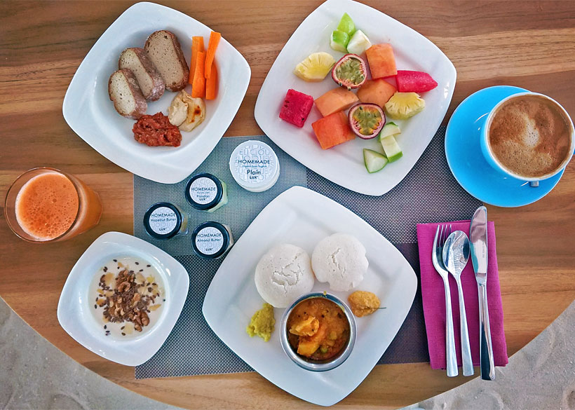 Vegan Breakfast at Lux* Resort 5 Star - South Ari Atoll Maldives - A Paradise for Instagrammers | Hotel Review by JustOneWayTicket