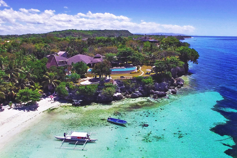 Postcards from Amorita | A Hotel Review of Amorita Resort Bohol | via @Just1WayTicket © Sabrina Iovino