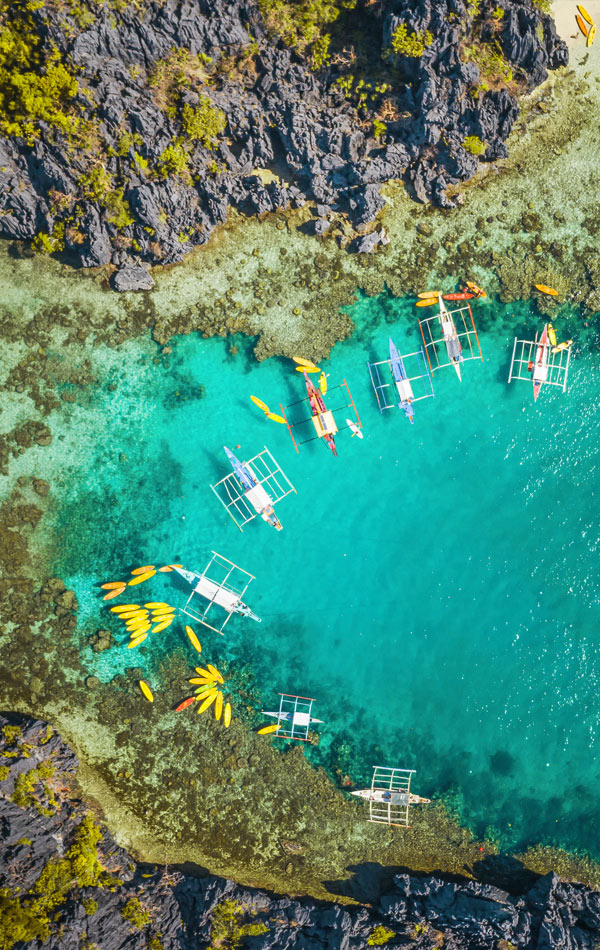 Crystal clear waters in El Nido, Palawan | 10 Reasons Why You Should Travel To The Philippines | Photo: Unsplash