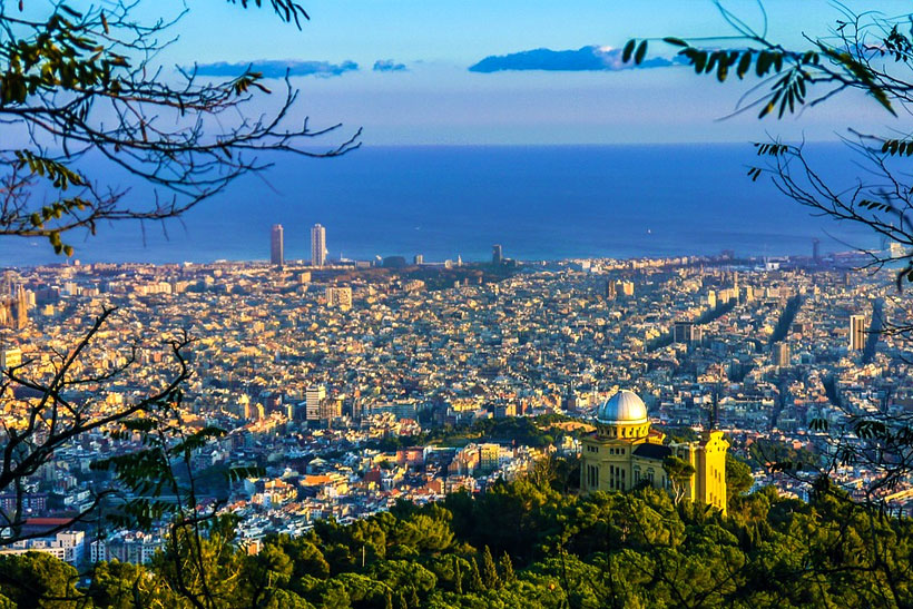 10 Absolutely Awesome Things To Do in Barcelona And Around... | via @Just1WayTicket