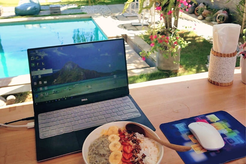 How to Earn a Living As a Digital Nomad