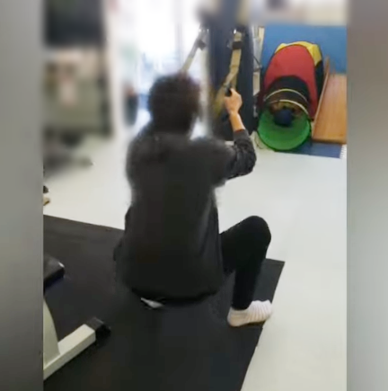 膝が曲がる！！　　パーソナルトレーニング