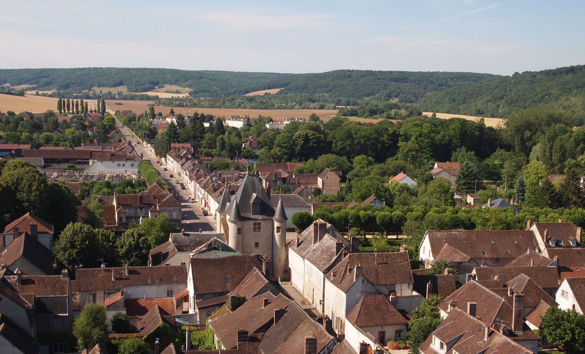 Bienvenue dans notre cité médiévale Visiter VilleneuvesurYonne en