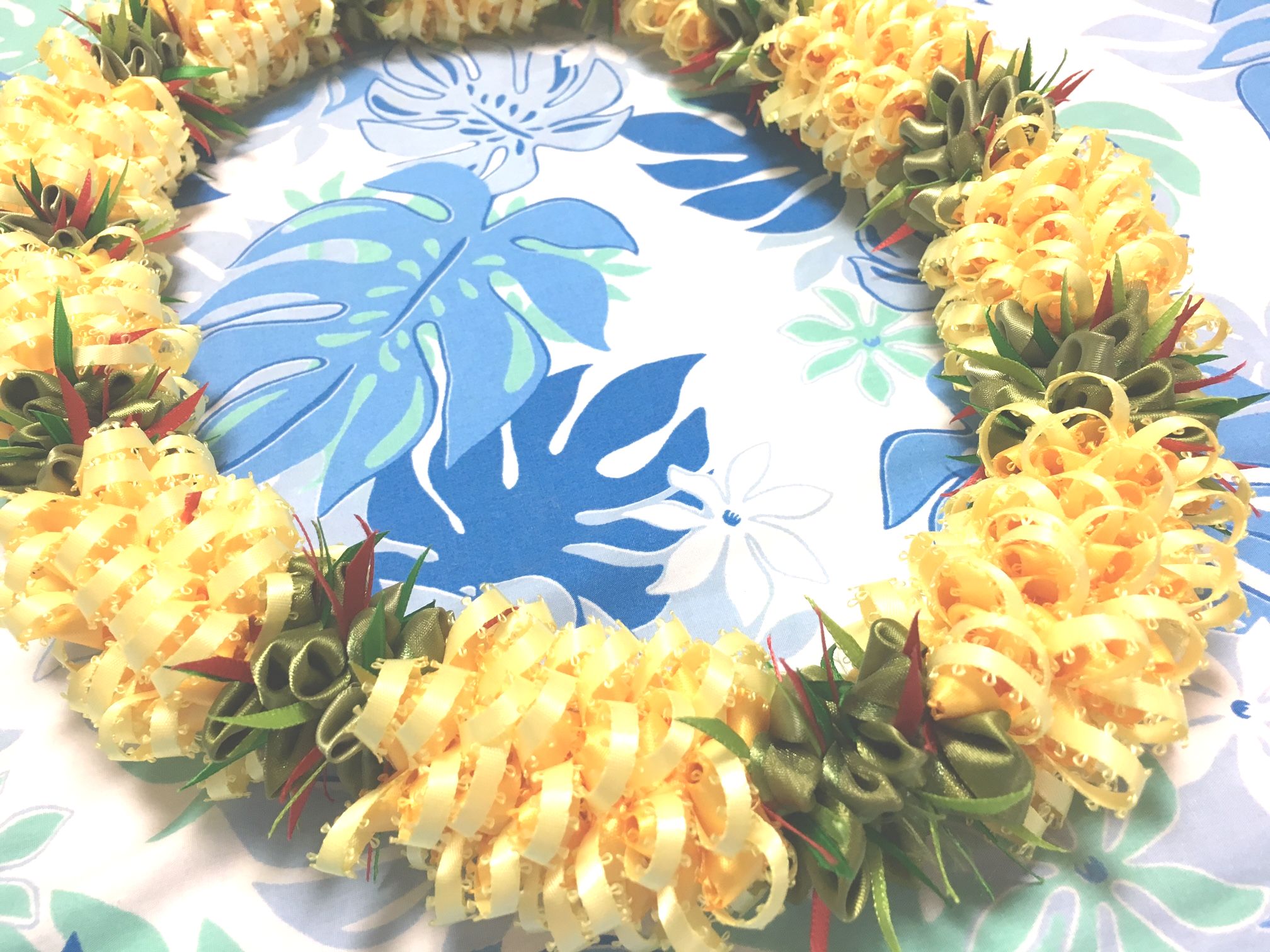 パイナップルレイ