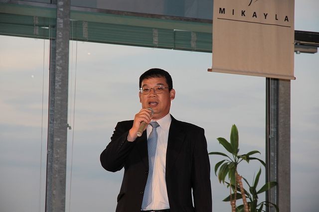 熊田浩親睦活動委員長が司会進行