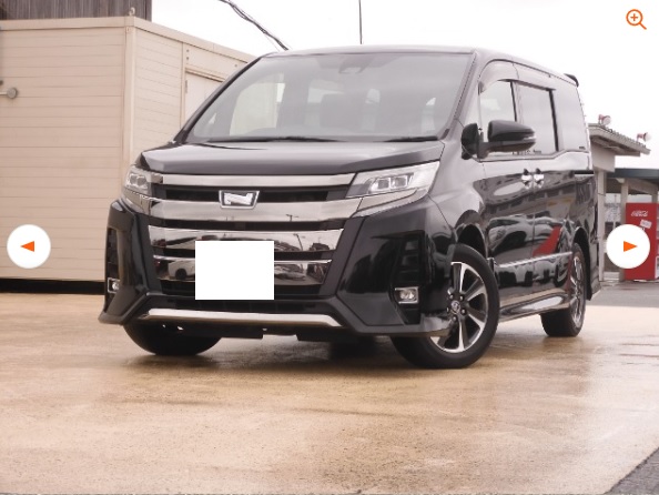 TOYOTA NOAH  2000cc