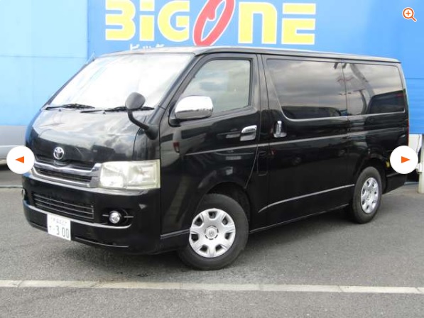 TOYOTA HIACE VAN