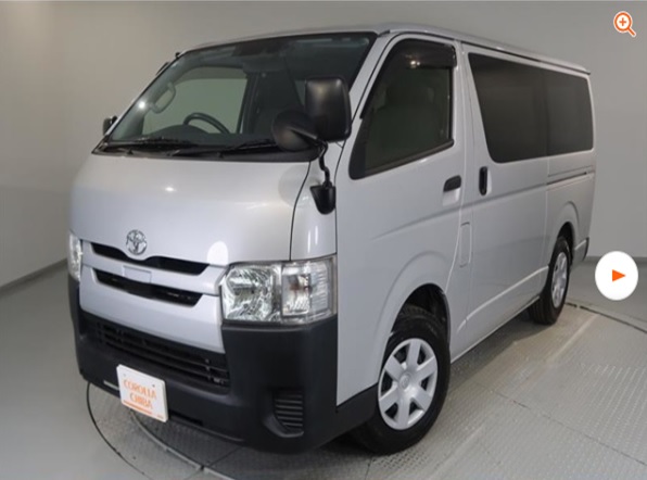 TOYOTA HIACE VAN 