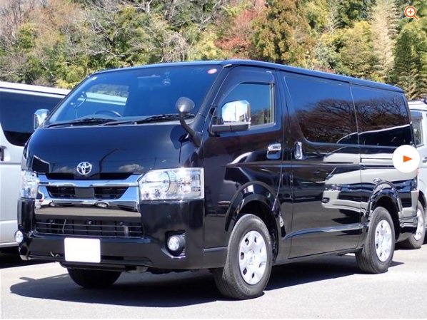 TOYOTA HIACE VAN 