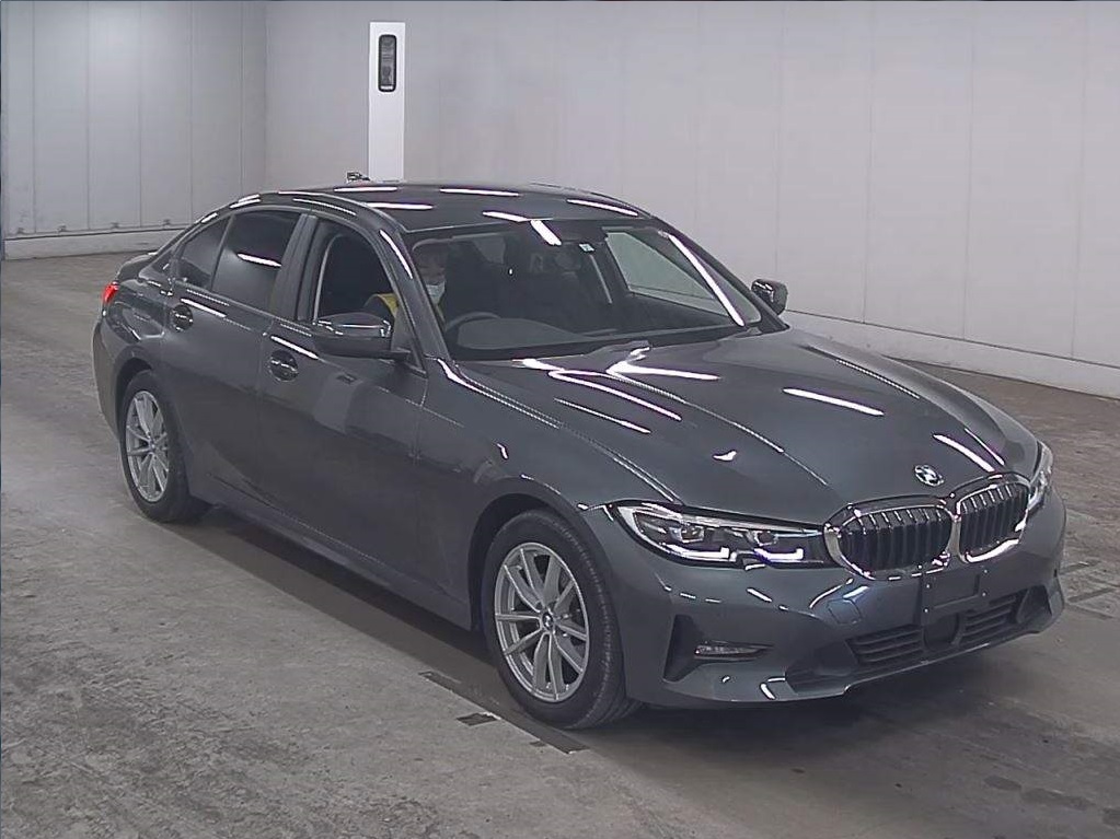 BMW-3 SERIES  4D  320I  M  SPORTS  80000km  5F20  Car Price (FOB) US$33047