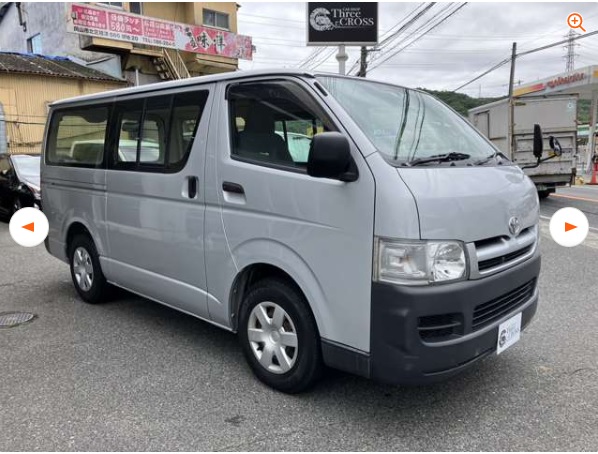 TOYOTA HIACE VAN