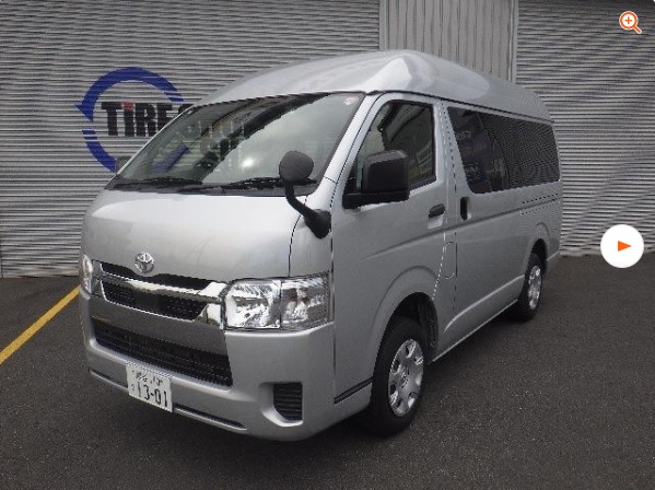 TOYOTA HIACE VAN 