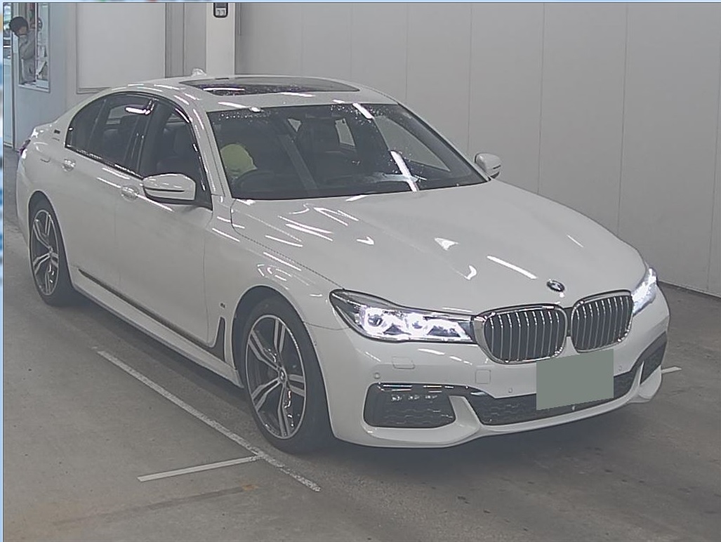 BMW-7 SERIES  740E  M  SPORTS  30000km  7D20  Car Price (FOB) US$45047
