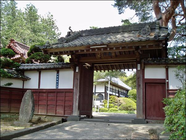 東昌寺山門