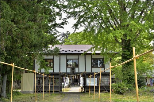 秋保神社長床