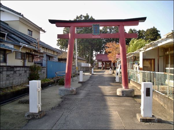 沖野八幡神社入口