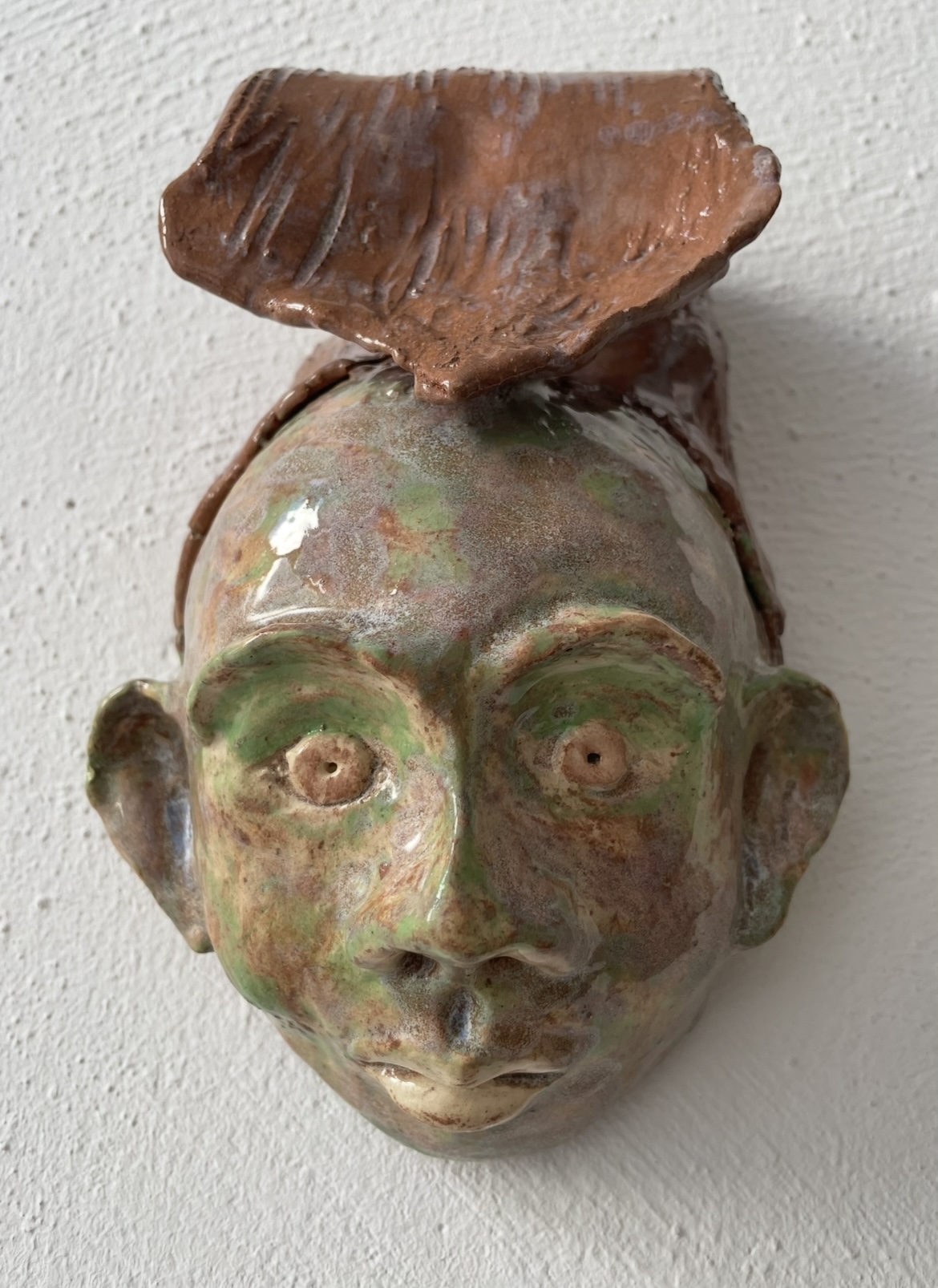 Head of a priest 2,  2025, Keramik glasiert