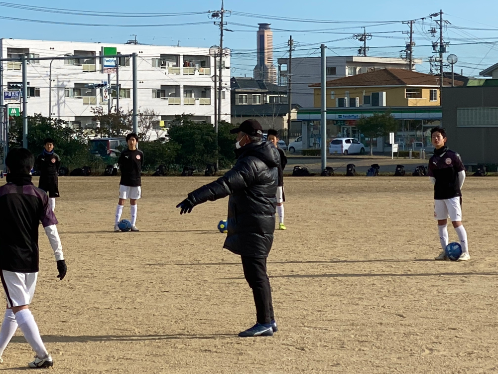 浜松フットボールアカデミー　コーチの紹介