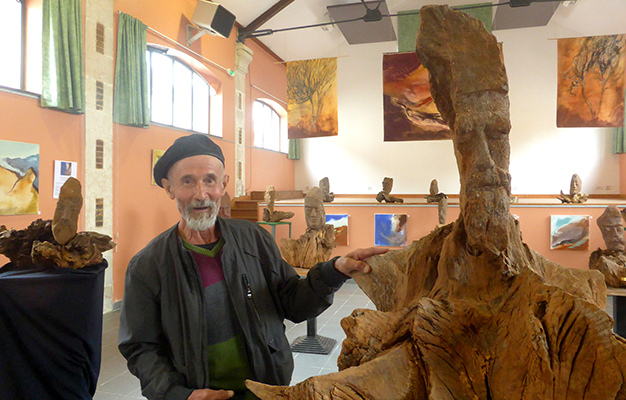 Djahan sculpteur