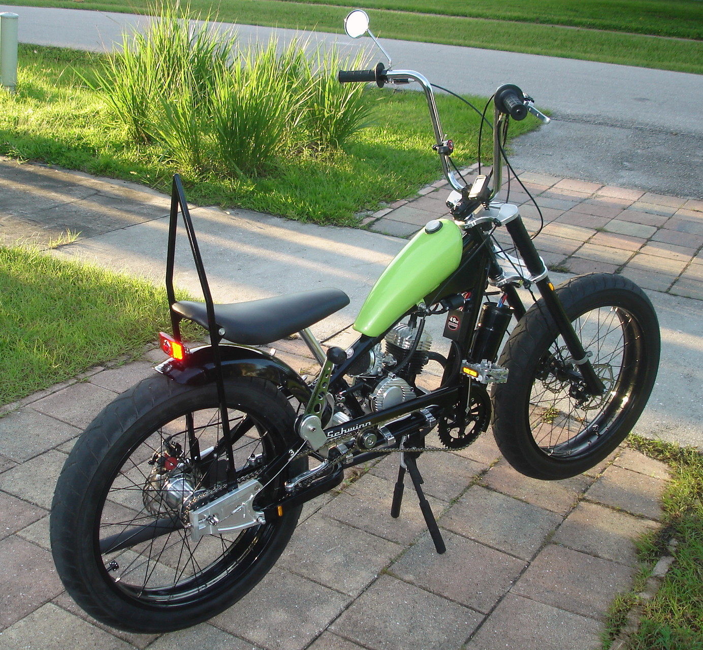 PHOTO GALLERY Gas & Electric Bike Builds PedalChopper