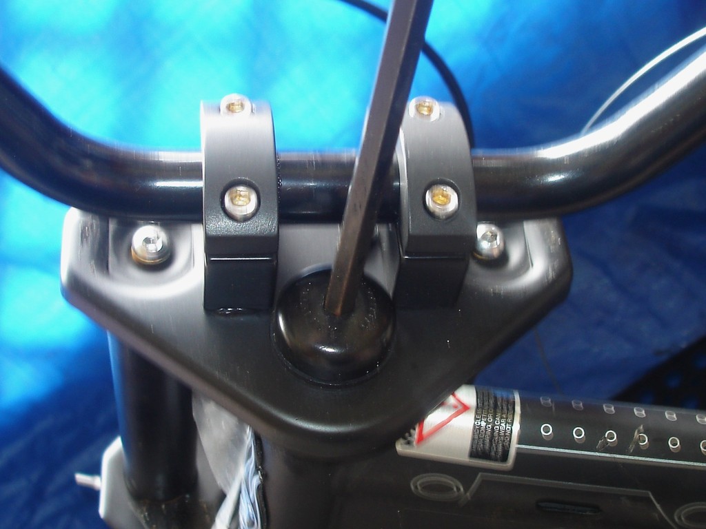 Schwinn raise handlebars cheap