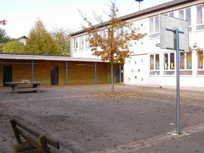 Schulhof