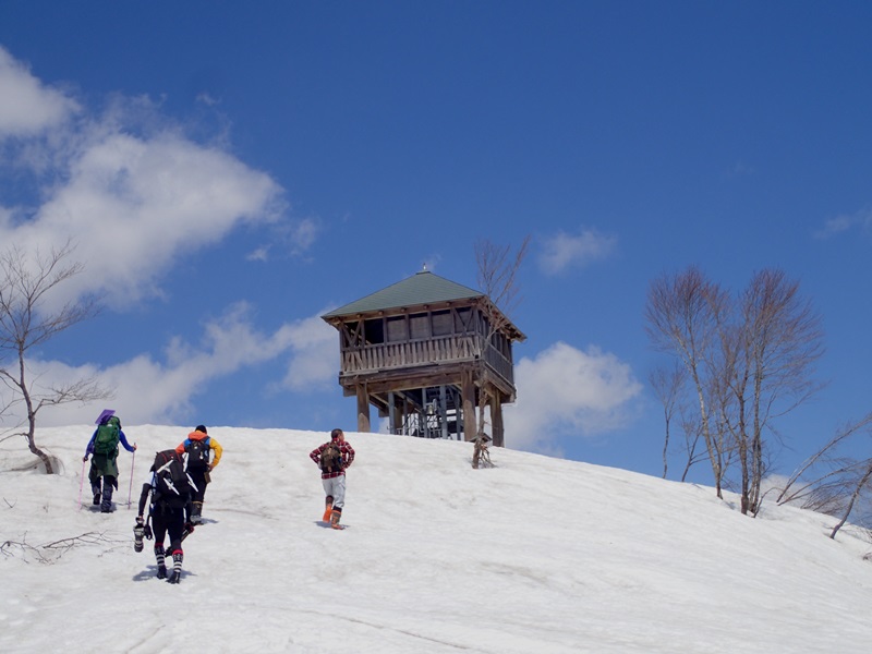 残雪の大頭森山