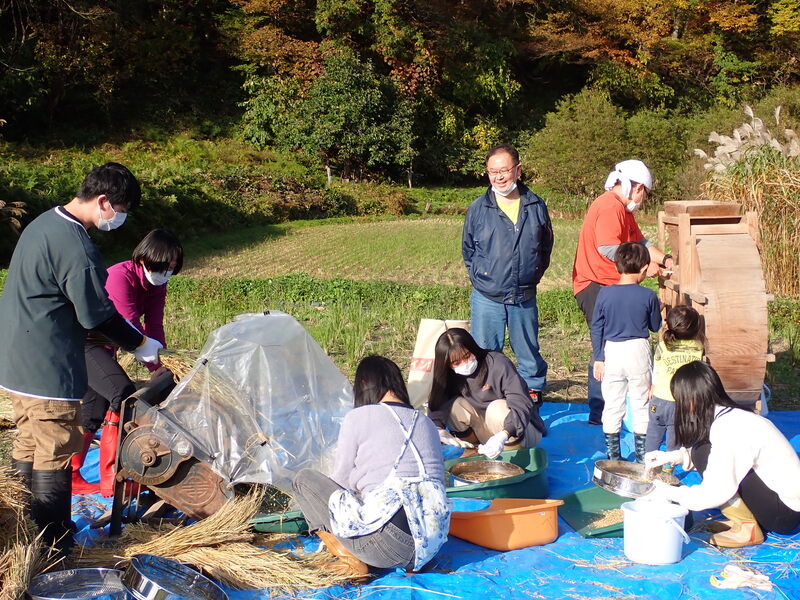 葉っぱで遊ぼう【にじいろ保育園】とふくしま30年プロジェクト【一泊二日ツアー】