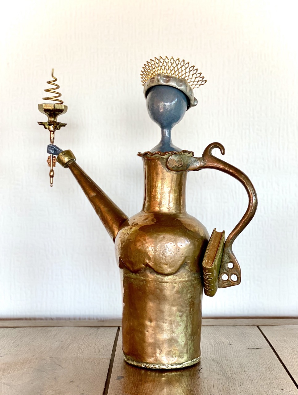 Libertas - H41 x B32 x T13 cm