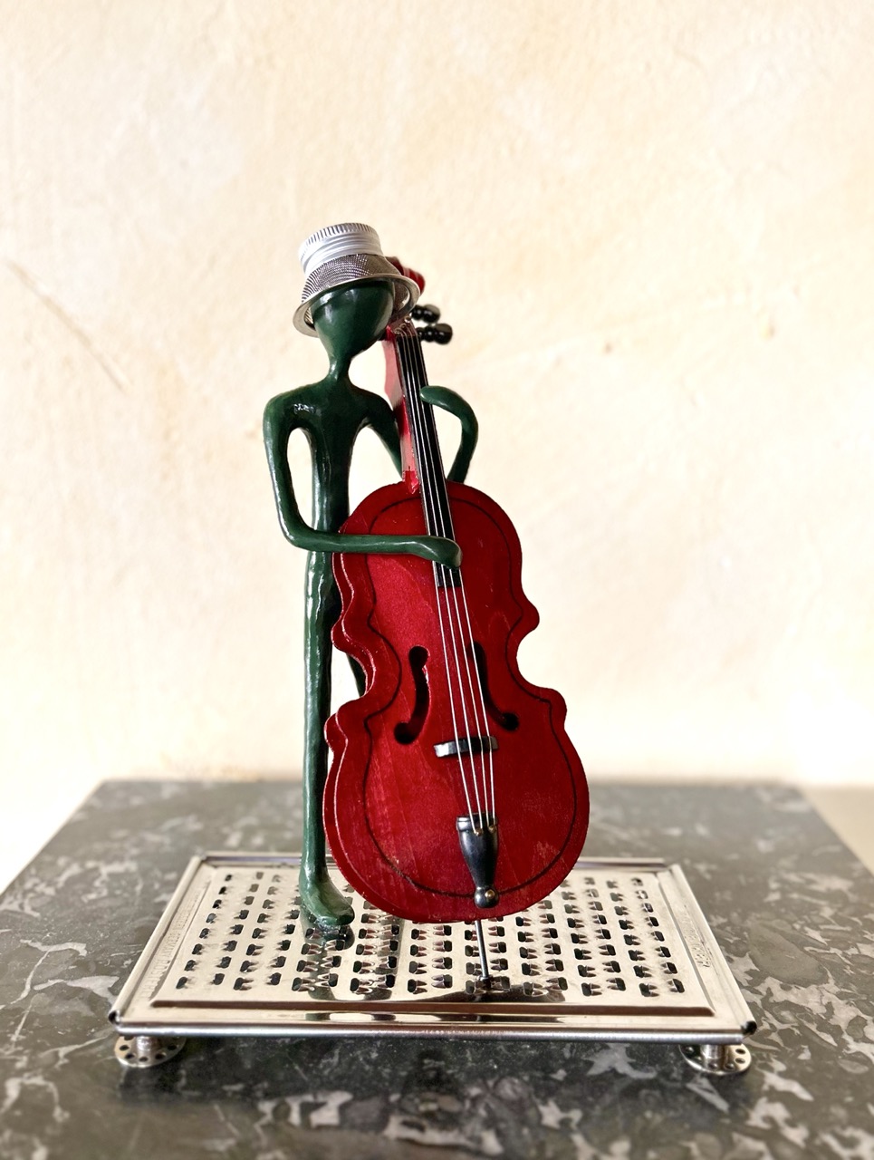 Contrebassiste - H25 x B19 x T13 cm (verkauft)