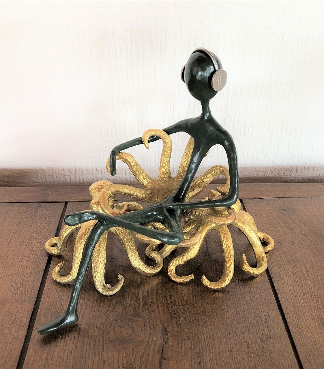 Mélomane - H22 x B25 x T20 cm