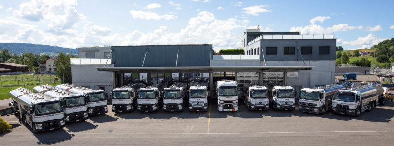 Die aktuelle Fahrzeugflotte der J. Meier Grüt Transporte AG (2019). Bild: zvg