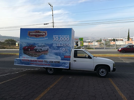 Renta de vallas móviles Querétaro