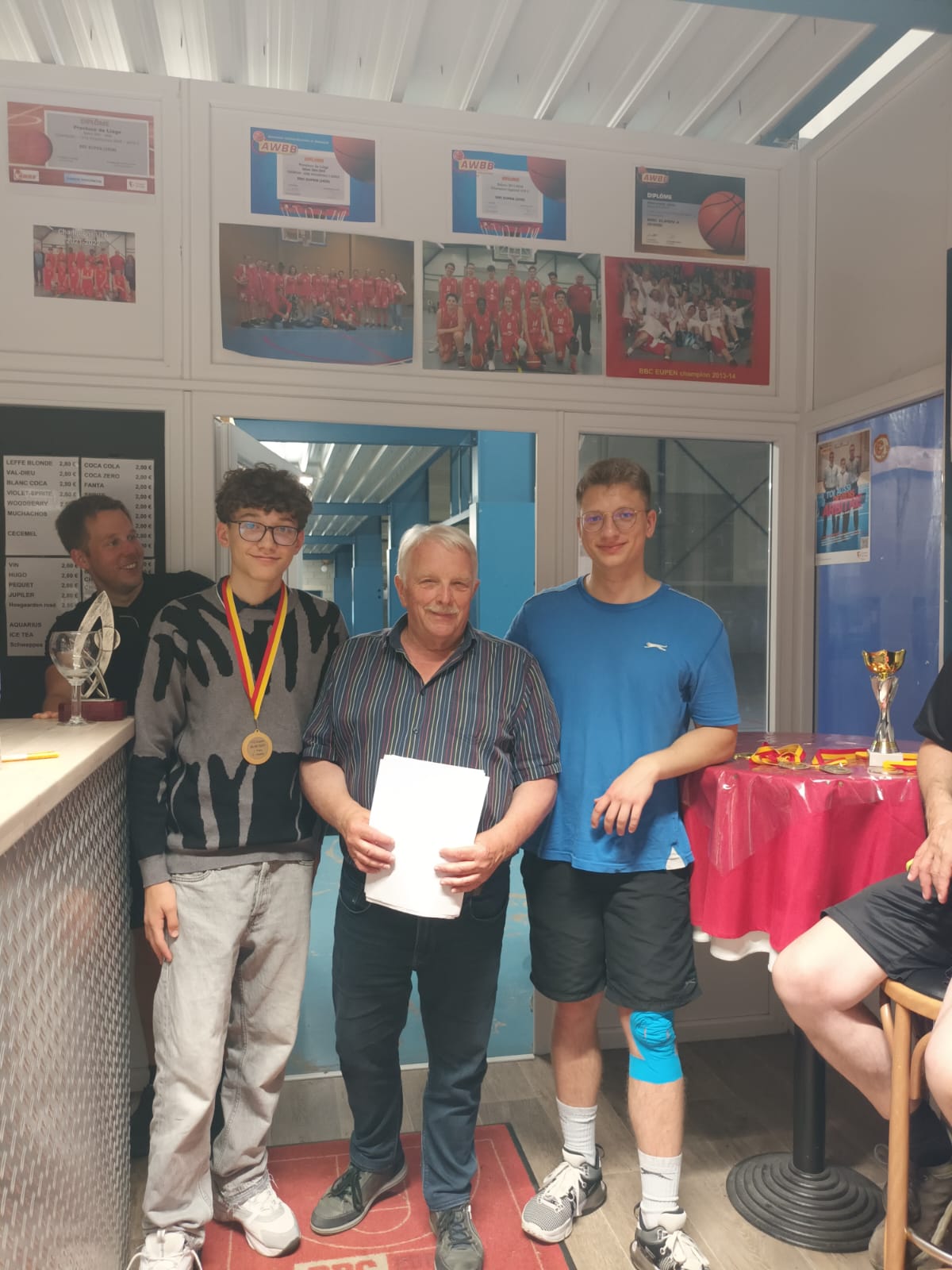 Cédric Ritzen (D6), Erwin Rampelbergh und Noah Niederau (C0/von links); Foto: privat