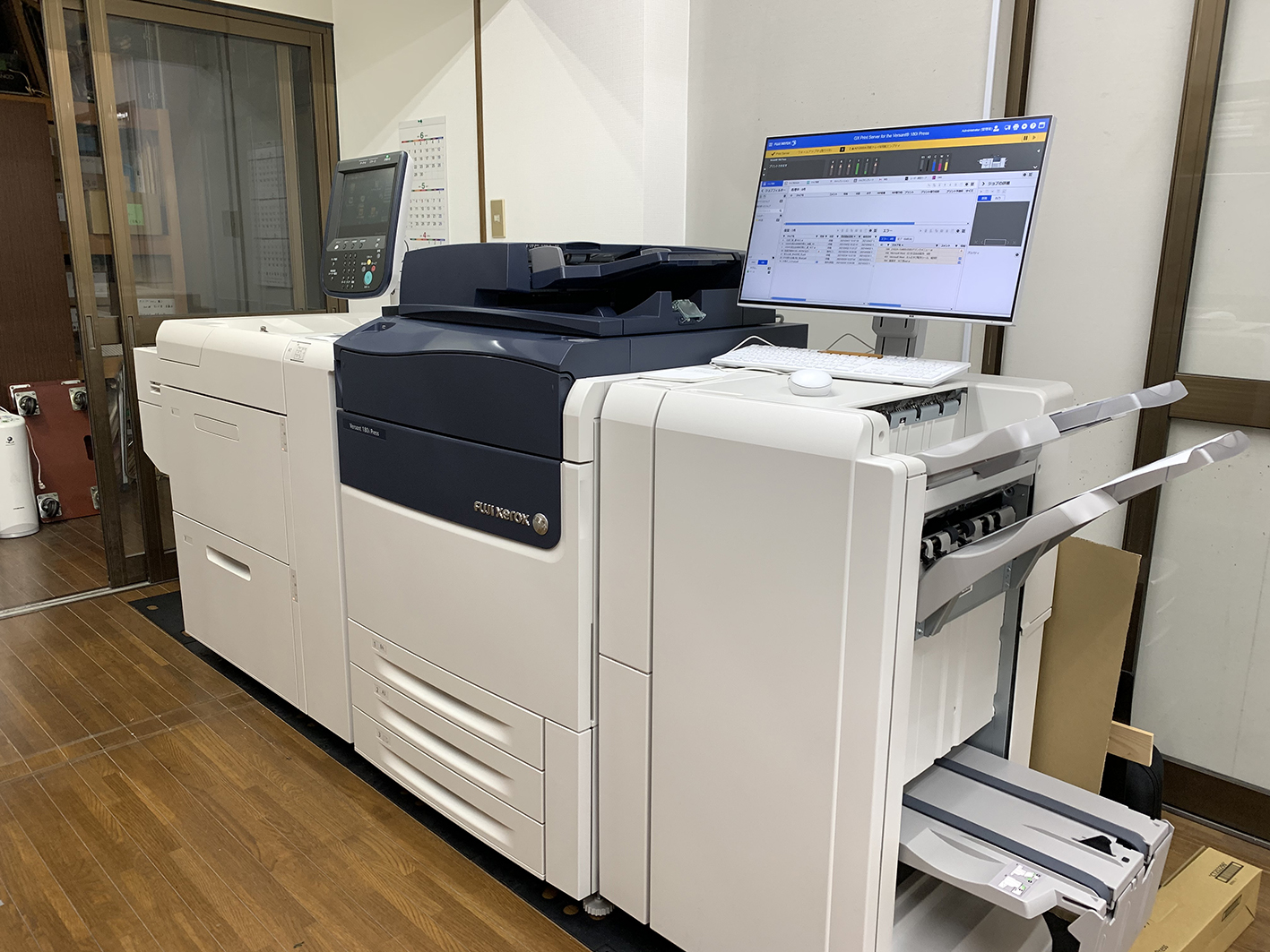 300×1300㎜の長尺にも対応。Xerox180i。
