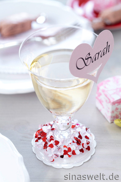 Hochzeit, Tischdeko, Konfetti, Kreatividee, Schmetterling, Herz, Wohnidee, basteln, Bastelidee Hochzeit, Tischdeko, Konfetti, Kreatividee, Schmetterling, Herz, Wohnidee, basteln, Bastelidee