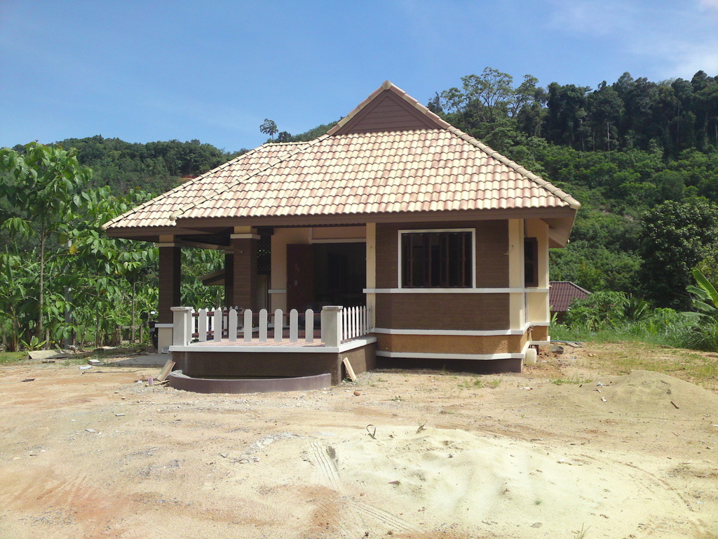 Constructeur de maison en Thailande à Khao lak. Immobilier en Thailande.