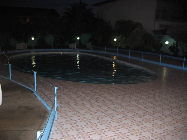 Zwembad van het hotel...